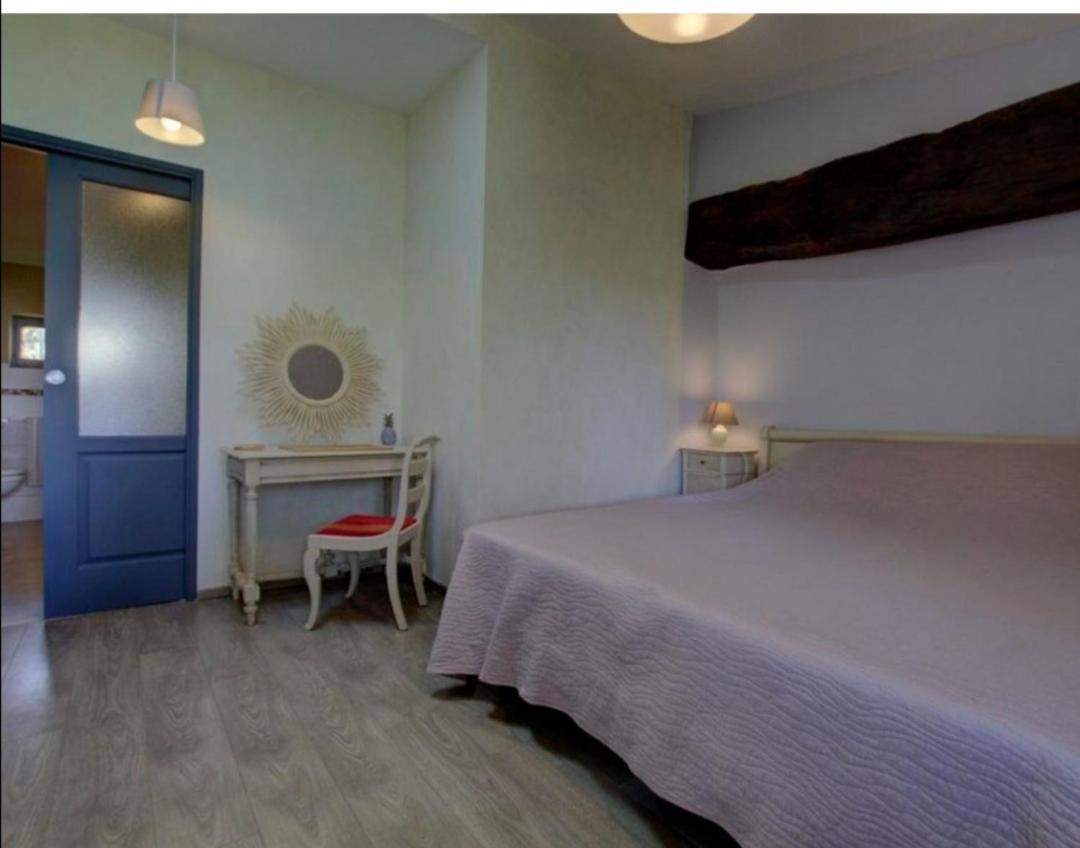 Chambres D'Hotes Les Vignes Montcet 외부 사진